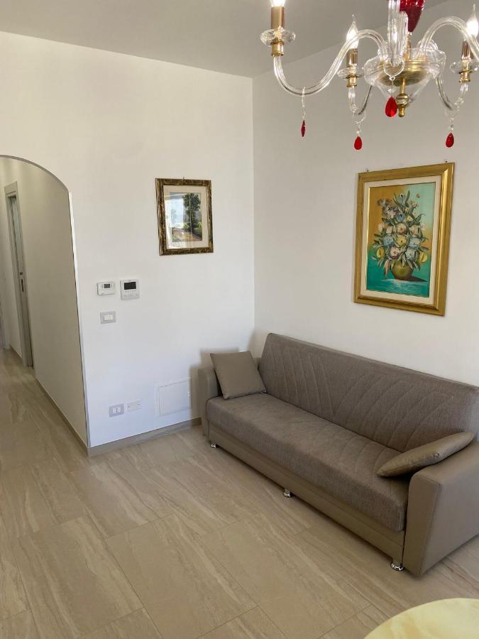 Romantica Brindisi Luaran gambar