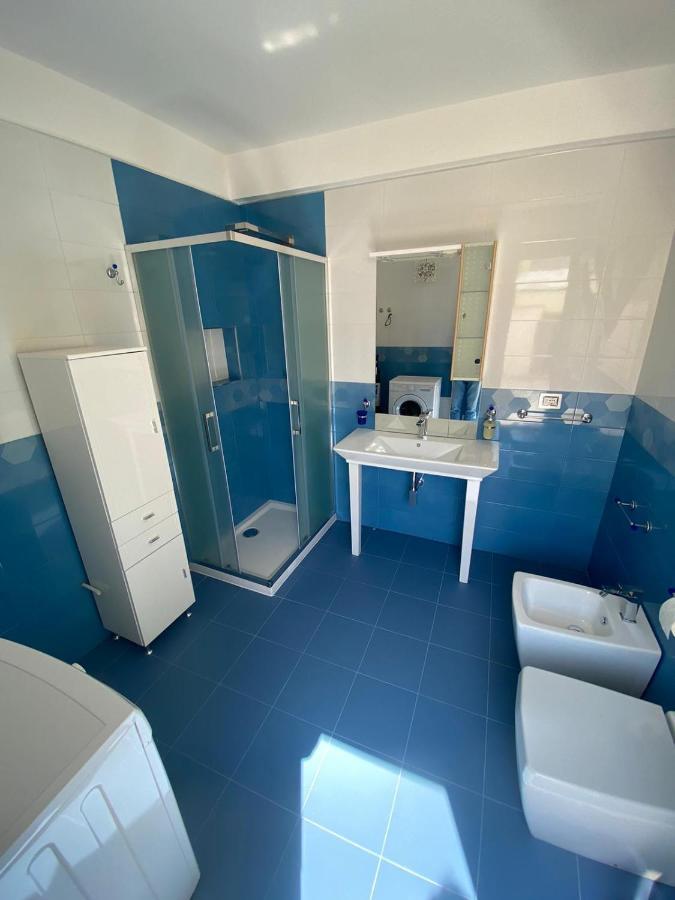 Romantica Brindisi Luaran gambar